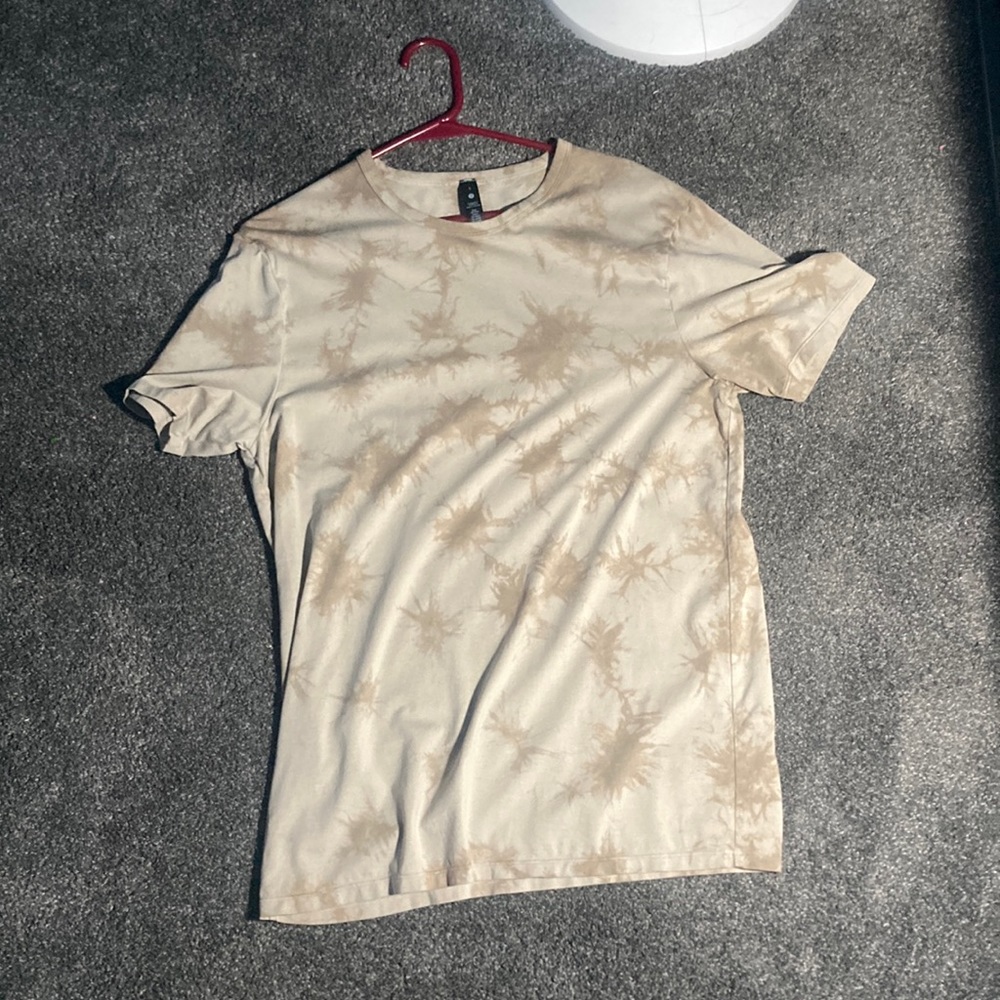 lululemon mens size small tee